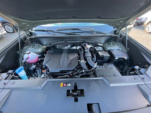 Used 2025 Hyundai Santa Fe SEL image 35