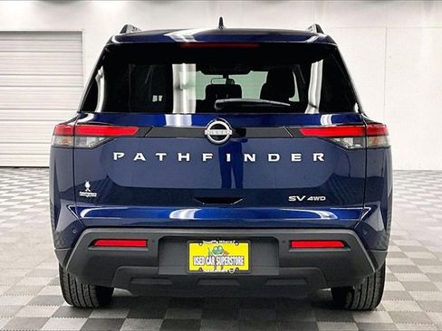 Used 2024 Nissan Pathfinder SV image 4