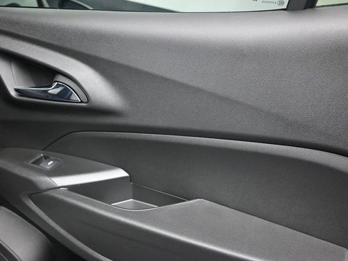 New 2026 Chevrolet Trax RS FWD image 21