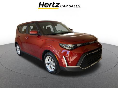 Used 2025 Kia Soul LX w/ LX Technology Package image 1