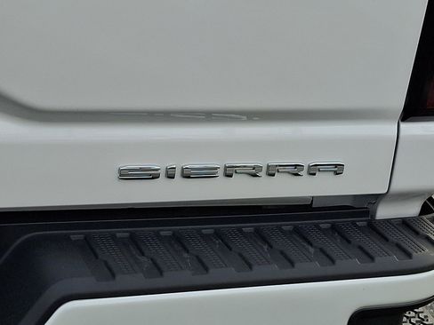 Certified 2025 GMC Sierra 2500 Denali w/ Denali Reserve Package image 30