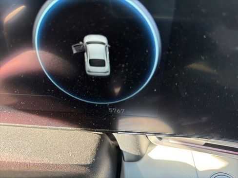 Certified 2025 Hyundai Elantra Limited image 6