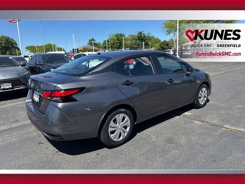 Used 2024 Nissan Versa S FWD image 4