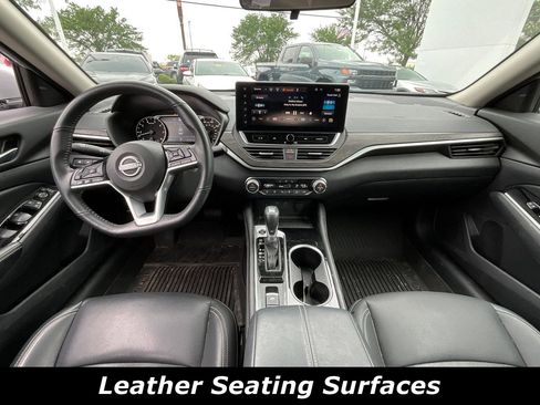 Used 2025 Nissan Altima 2.5 SL FWD image 7