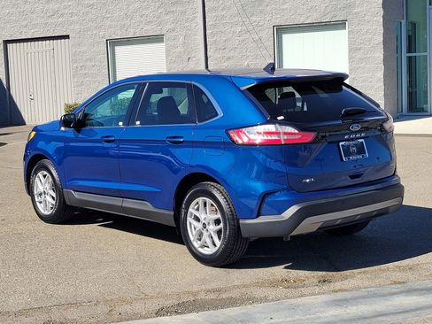 Certified 2023 Ford Edge SEL image 6