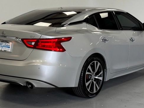 Used 2017 Nissan Maxima 3.5 SV FWD image 3