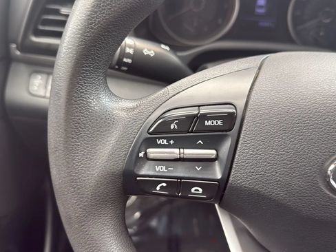 Used 2019 Hyundai Elantra SEL w/ Cargo Package FWD image 30