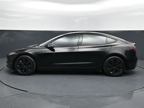 Used 2024 Tesla Model 3 Standard Range RWD image 4