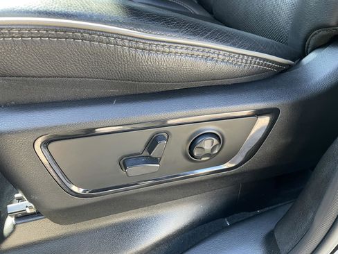 Certified 2022 RAM 1500 Limited image 12