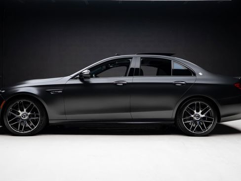 Used 2023 Mercedes-Benz E 63 AMG S image 19