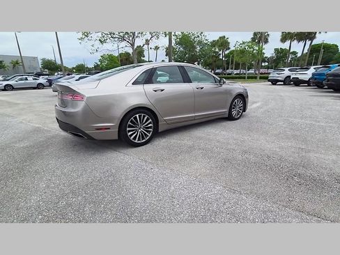 Used 2019 Lincoln MKZ Reserve FWD image 39