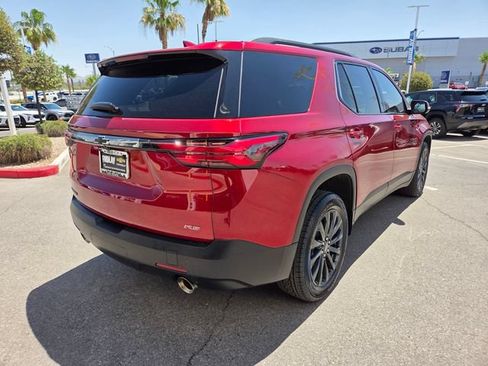 Certified 2023 Chevrolet Traverse RS FWD image 6