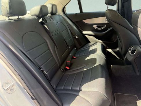 Used 2016 Mercedes-Benz C 300 4MATIC Sedan image 11