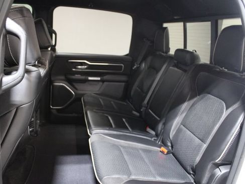 Used 2023 RAM 1500 Laramie AWD/4WD image 19
