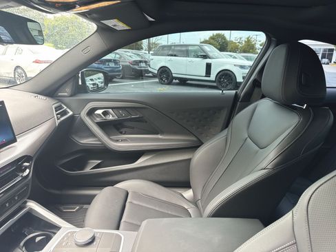 Used 2025 BMW M240i Coupe RWD image 2