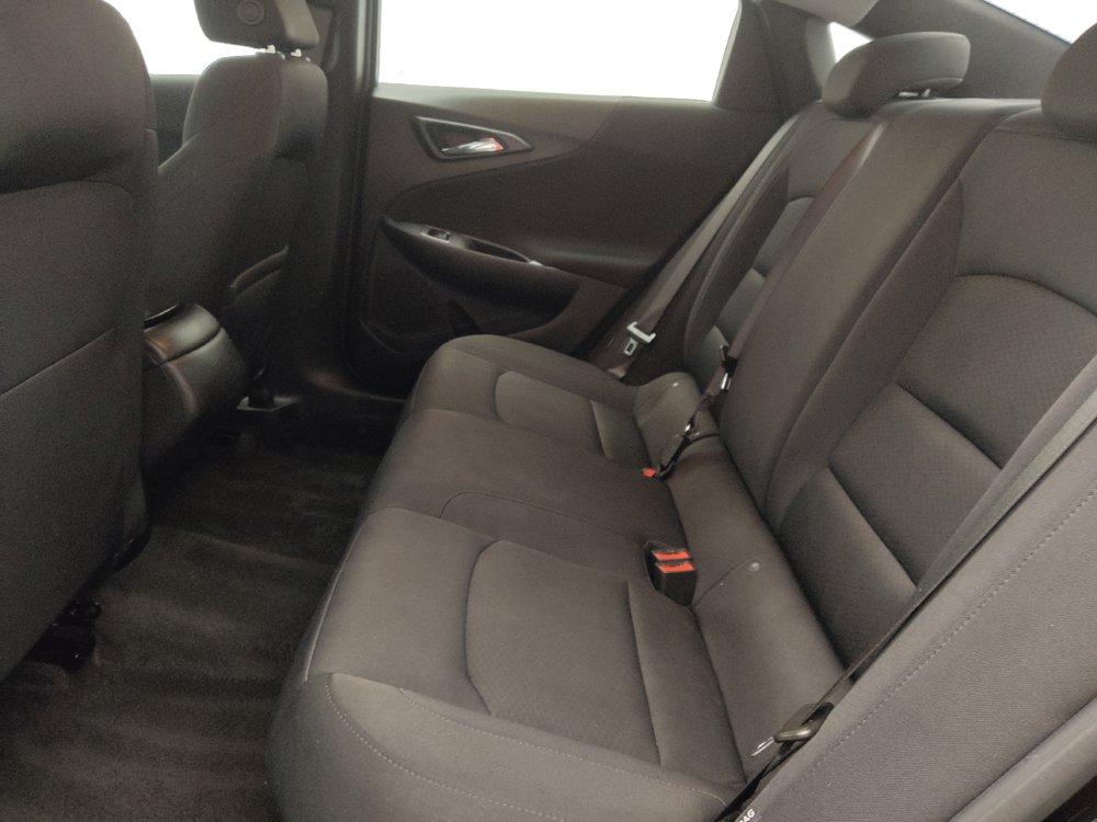 Used 2025 Chevrolet Malibu LS FWD image 18