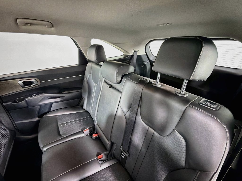 Used 2023 Kia Sorento S AWD/4WD image 24