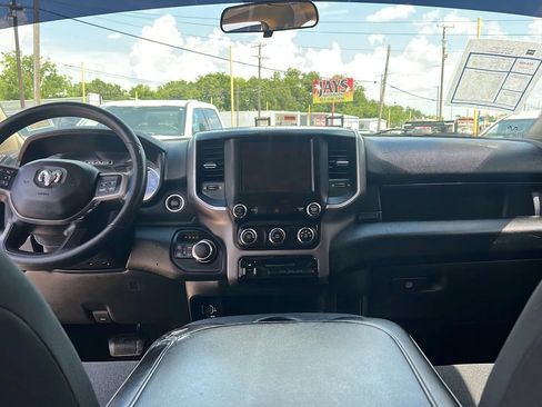 Used 2019 RAM 2500 Tradesman AWD/4WD image 25