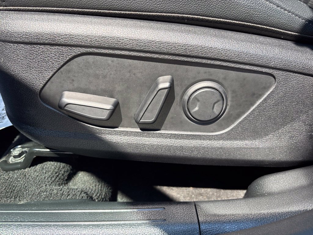 Used 2024 Kia Sportage X-Line w/ X-Line Premium Package AWD/4WD image 19