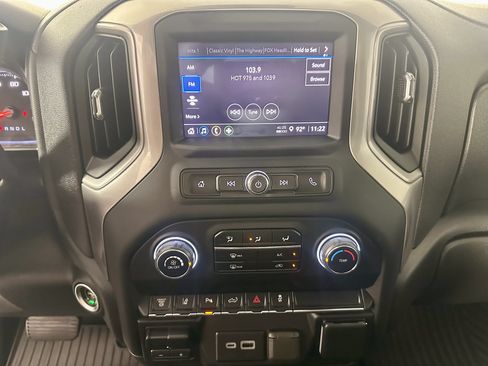 Used 2024 Chevrolet Silverado 2500 Custom w/ Custom Value Package AWD/4WD image 19