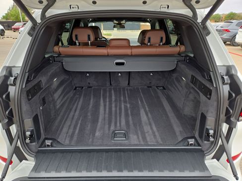 Used 2026 BMW X5 sDrive40i w/ M Sport Package RWD image 12