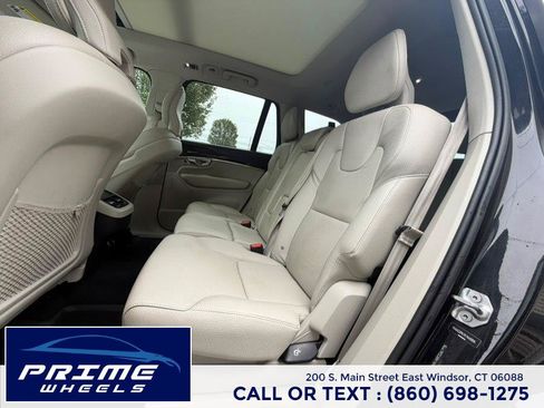 Used 2019 Volvo XC90 T6 Momentum w/ Protection Package Premier AWD/4WD image 12