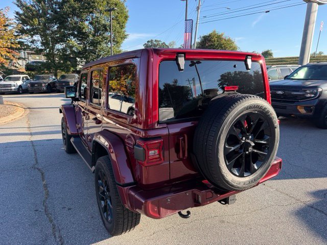 Used 2021 Jeep Wrangler Unlimited Sahara AWD/4WD image 3
