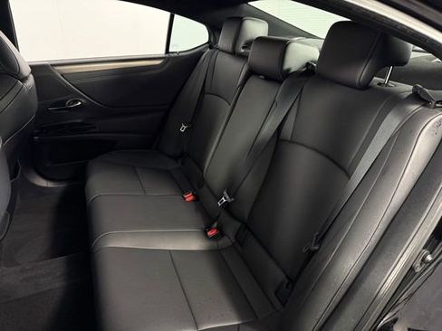Used 2024 Lexus ES 350 F Sport image 16