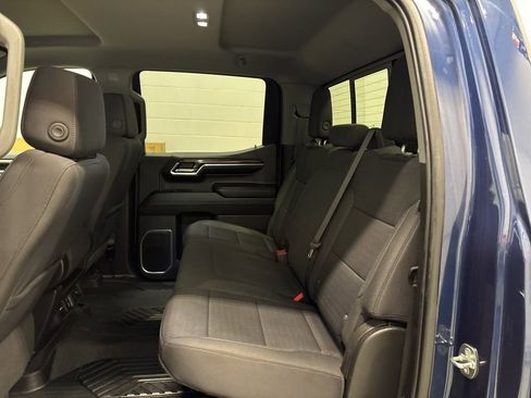 Used 2023 Chevrolet Silverado 1500 LT AWD/4WD image 35