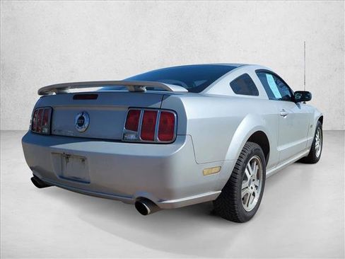 Used 2006 Ford Mustang GT image 5