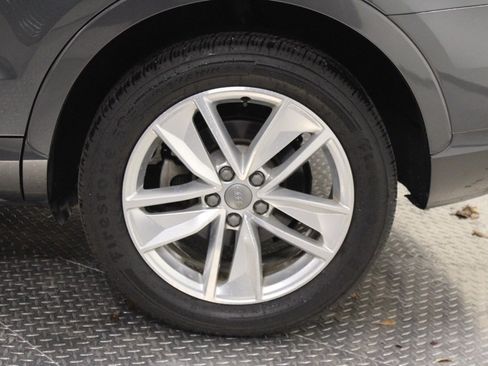 Used 2018 Audi Q3 2.0T Premium image 14