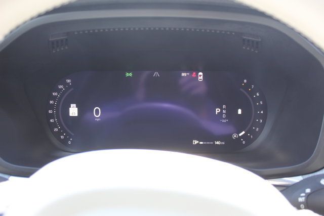 Certified 2024 Volvo XC60 B5 Plus w/ Climate Package AWD/4WD image 30