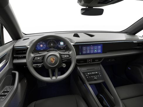 New 2026 Porsche Macan 4 Electric image 4