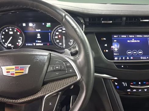 Used 2022 Cadillac XT5 Sportv w/ Technology Package AWD/4WD image 14