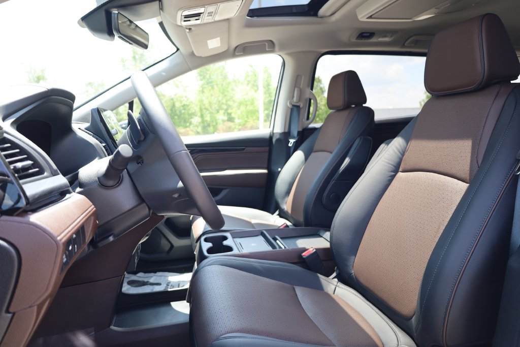 New 2027 Honda Odyssey Elite image 12