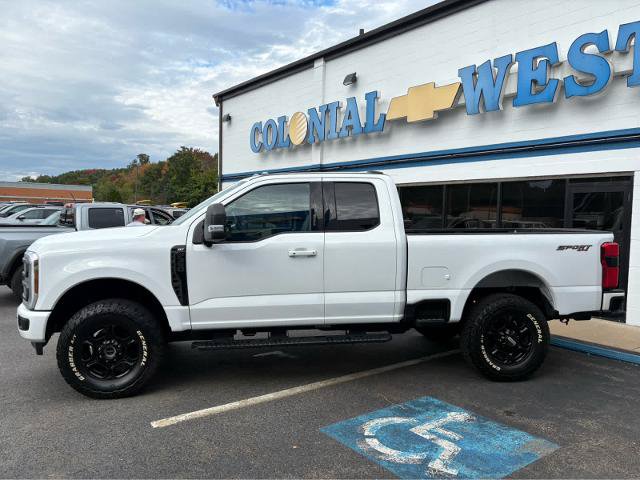 Used 2024 Ford F350 XLT w/ XLT Premium Package AWD/4WD image 8