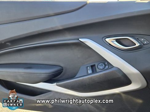 Used 2021 Chevrolet Camaro LT image 29