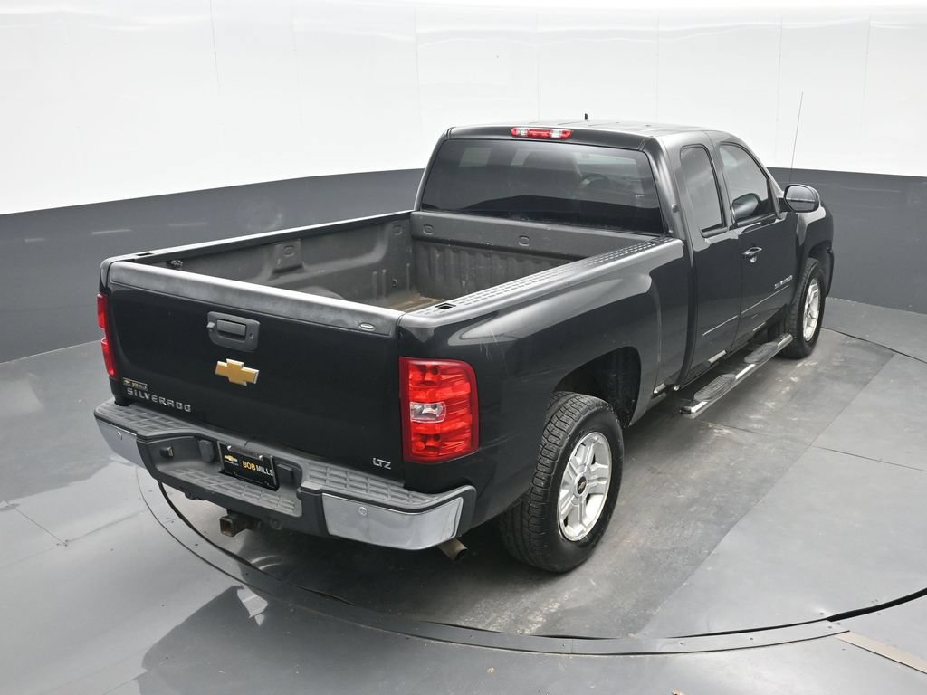 Used 2013 Chevrolet Silverado 1500 LTZ w/ LTZ Plus Package RWD image 21