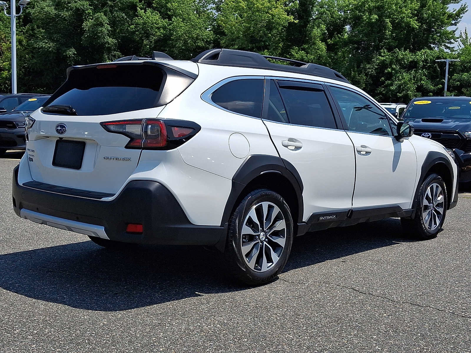 Used 2024 Subaru Outback Limited AWD/4WD image 6