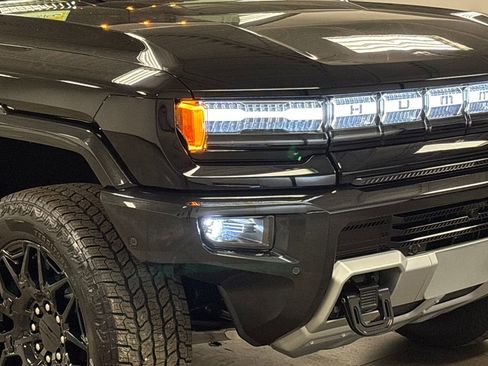 New 2026 GMC Hummer EV SUV image 4