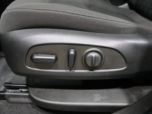 Used 2021 Chevrolet Blazer LT w/ LPO, Black Accent Package image 13