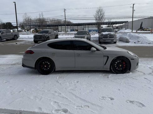 Used 2014 Porsche Panamera GTS image 5