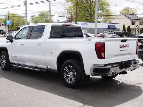 Used 2023 GMC Sierra 1500 SLE w/ X31 Off-Road Package AWD/4WD image 3