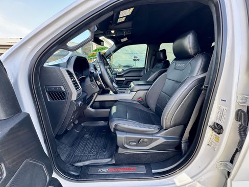 Used 2019 Ford F150 Raptor w/ Equipment Group 802A Luxury AWD/4WD image 10