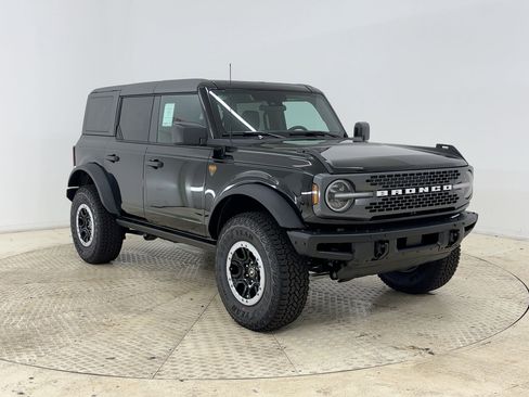 New 2025 Ford Bronco Badlands w/ Sasquatch Package image 6