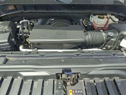 Used 2019 Chevrolet Silverado 1500 LT w/ All-Star Edition image 27