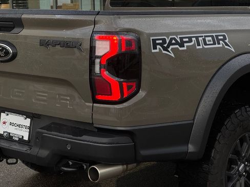 Used 2025 Ford Ranger Raptor AWD/4WD image 48