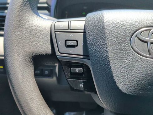 Used 2025 Toyota Camry LE FWD image 19