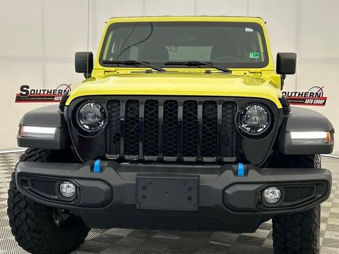 Used 2023 Jeep Wrangler Unlimited w/ Cold Weather Group image 21