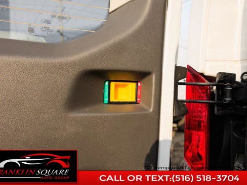 Used 2024 Ford Transit 350 XLT image 29